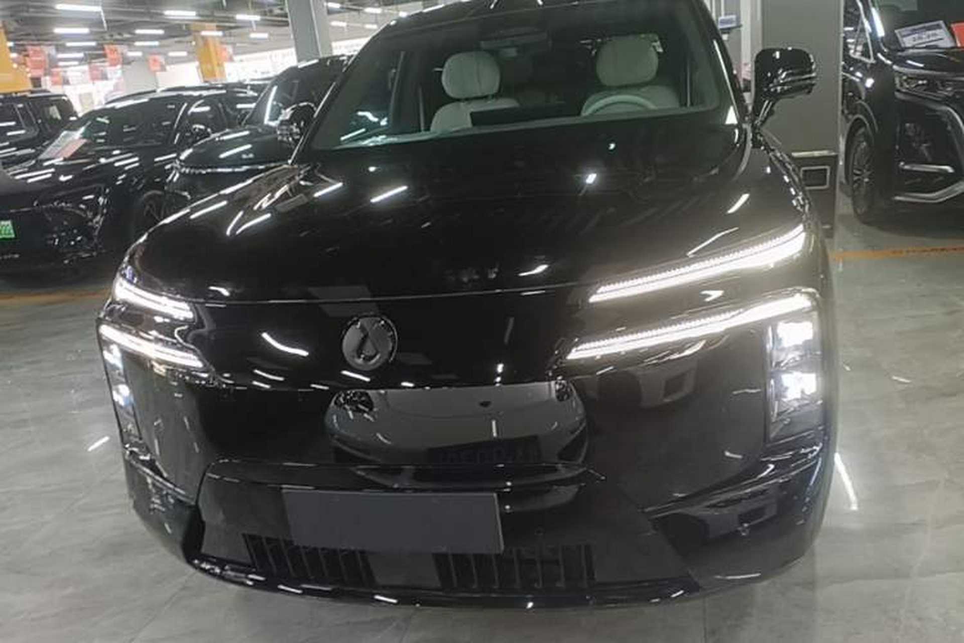 Used Denza N8L 2025 Model Zunrong Model Front