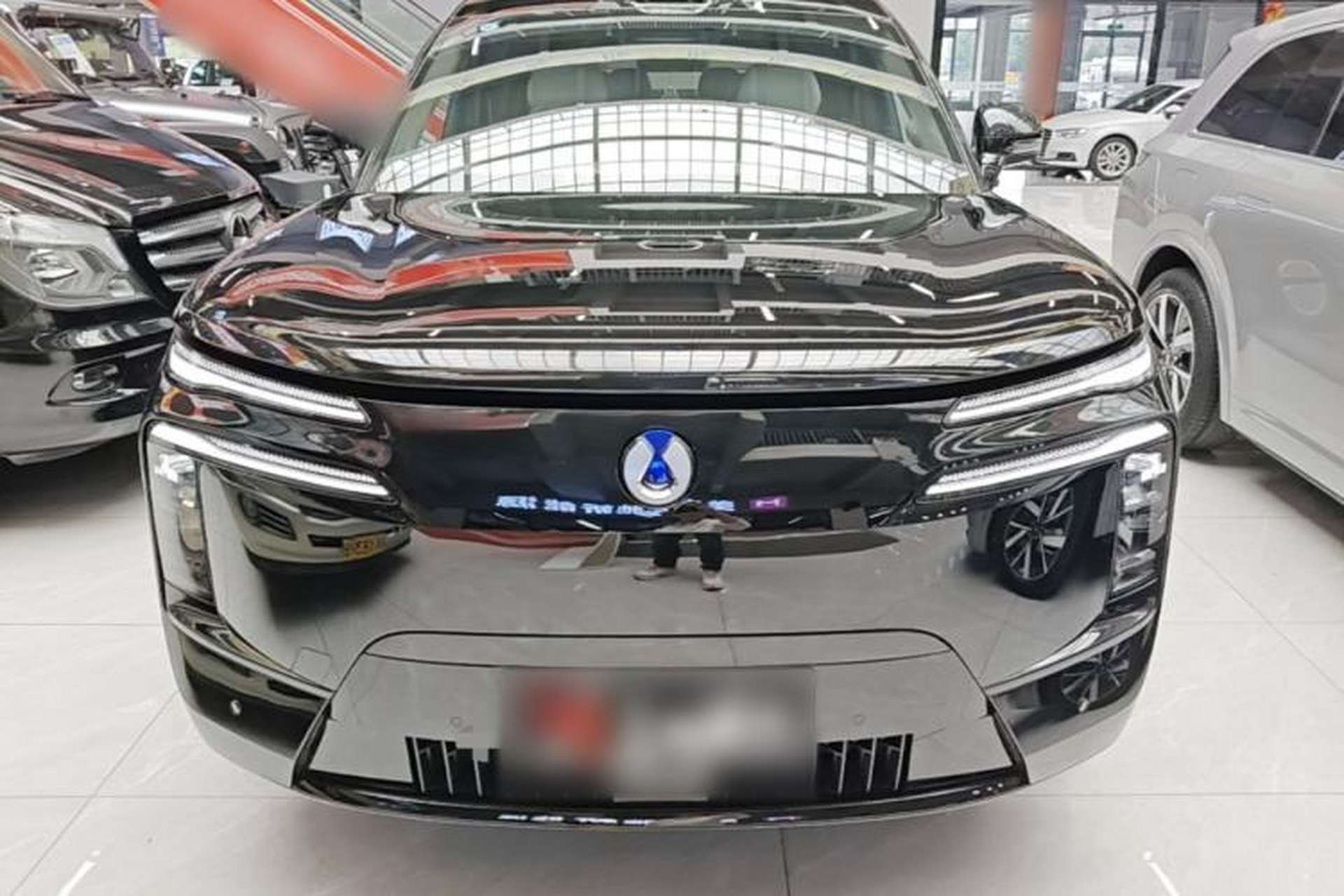 Used Denza N8L 2025 Model Flagship Model Front