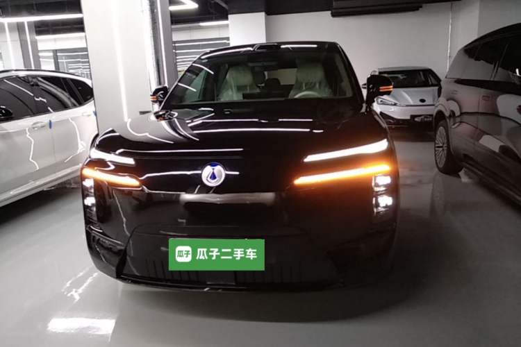 Used Denza N8L 2025 Model Flagship Model Front