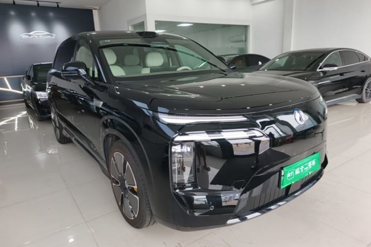Used Denza N8L 2025 Model Flagship Model Front Right 45 Deg