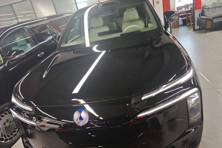 Used Denza N8L 2025 Model Flagship Model Front