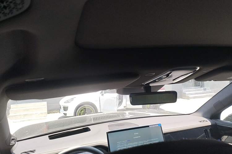 Used Denza N8L 2025 Model Flagship Model Headliner