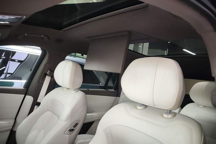 Used Denza N8L 2025 Model Flagship Model Headliner