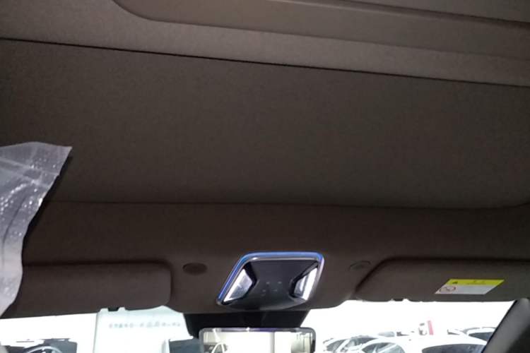 Used Denza N8L 2025 Model Flagship Model Headliner