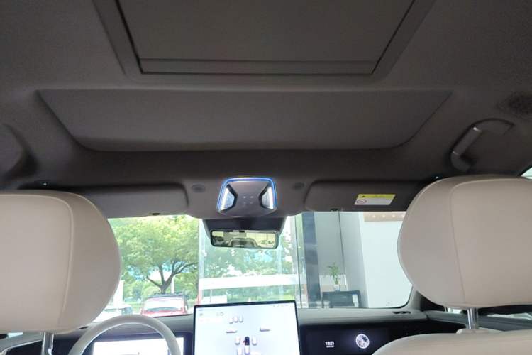 Used Denza N8L 2025 Model Flagship Model Headliner