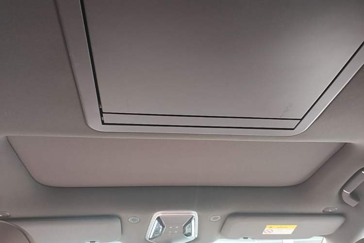 Used Denza N8L 2025 Model Flagship Model Headliner