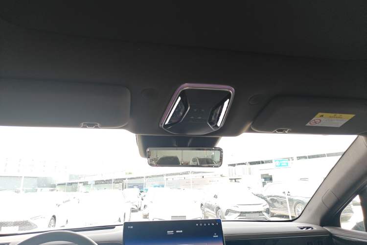 Used Denza N8L 2025 Model Flagship Model Headliner