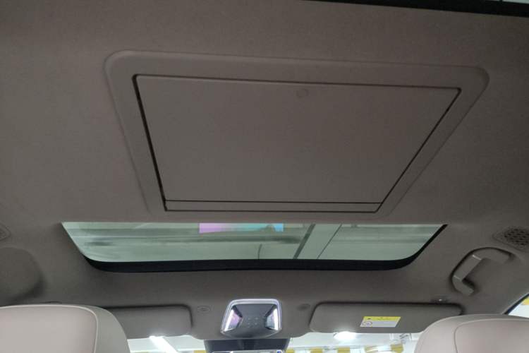 Used Denza N8L 2025 Model Flagship Model Headliner