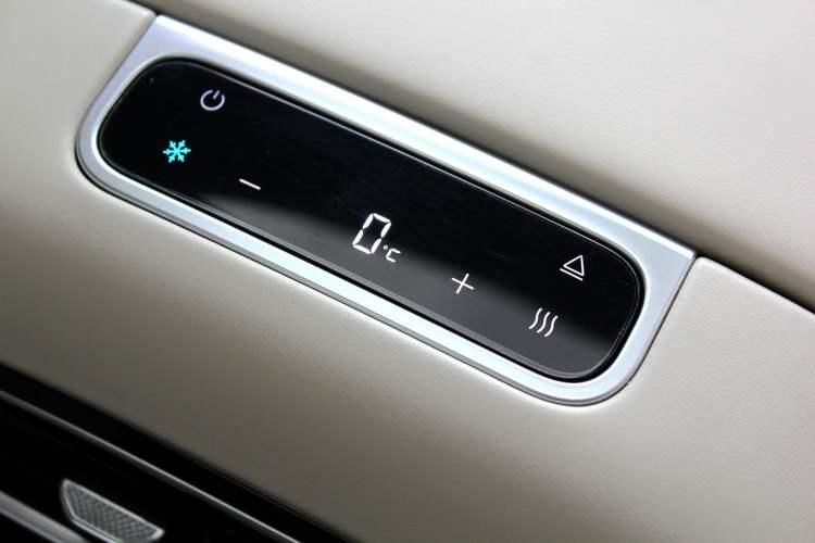 Used Denza N8L 2025 Model Flagship Model Interior 10