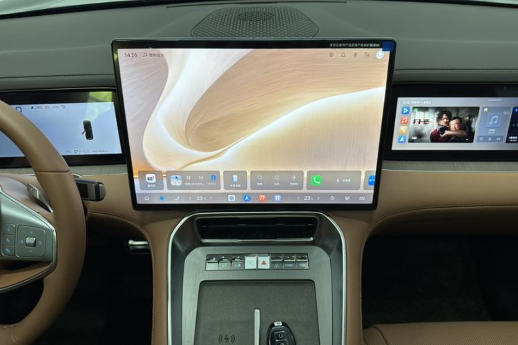 Used Denza N8L 2025 Model Zunrong Model Interior 11