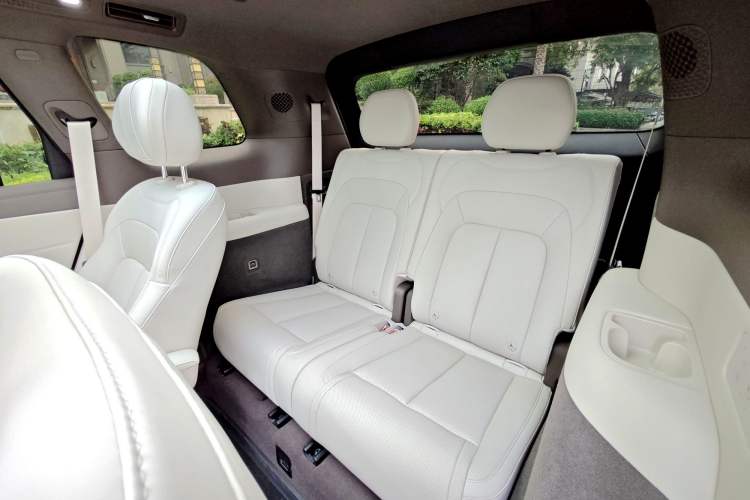 Used Denza N8L 2025 Model Flagship Model Interior 12