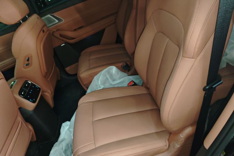 Used Denza N8L 2025 Model Flagship Model Interior 4