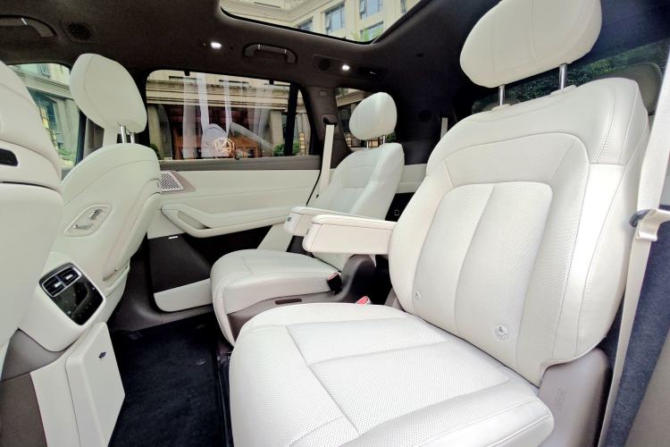 Used Denza N8L 2025 Model Flagship Model Interior 7