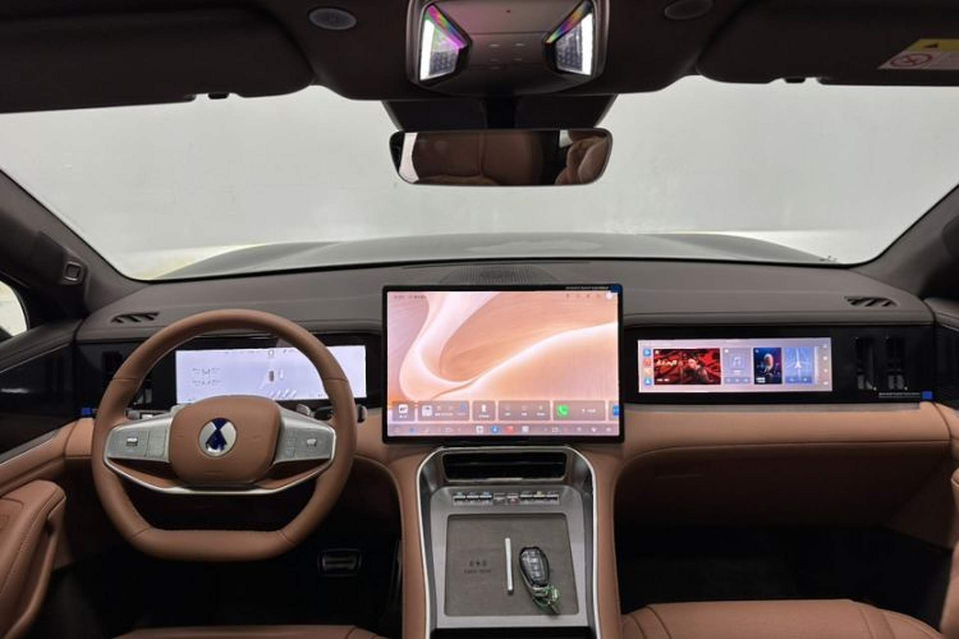 Used Denza N8L 2025 Model Zunrong Model Interior 7