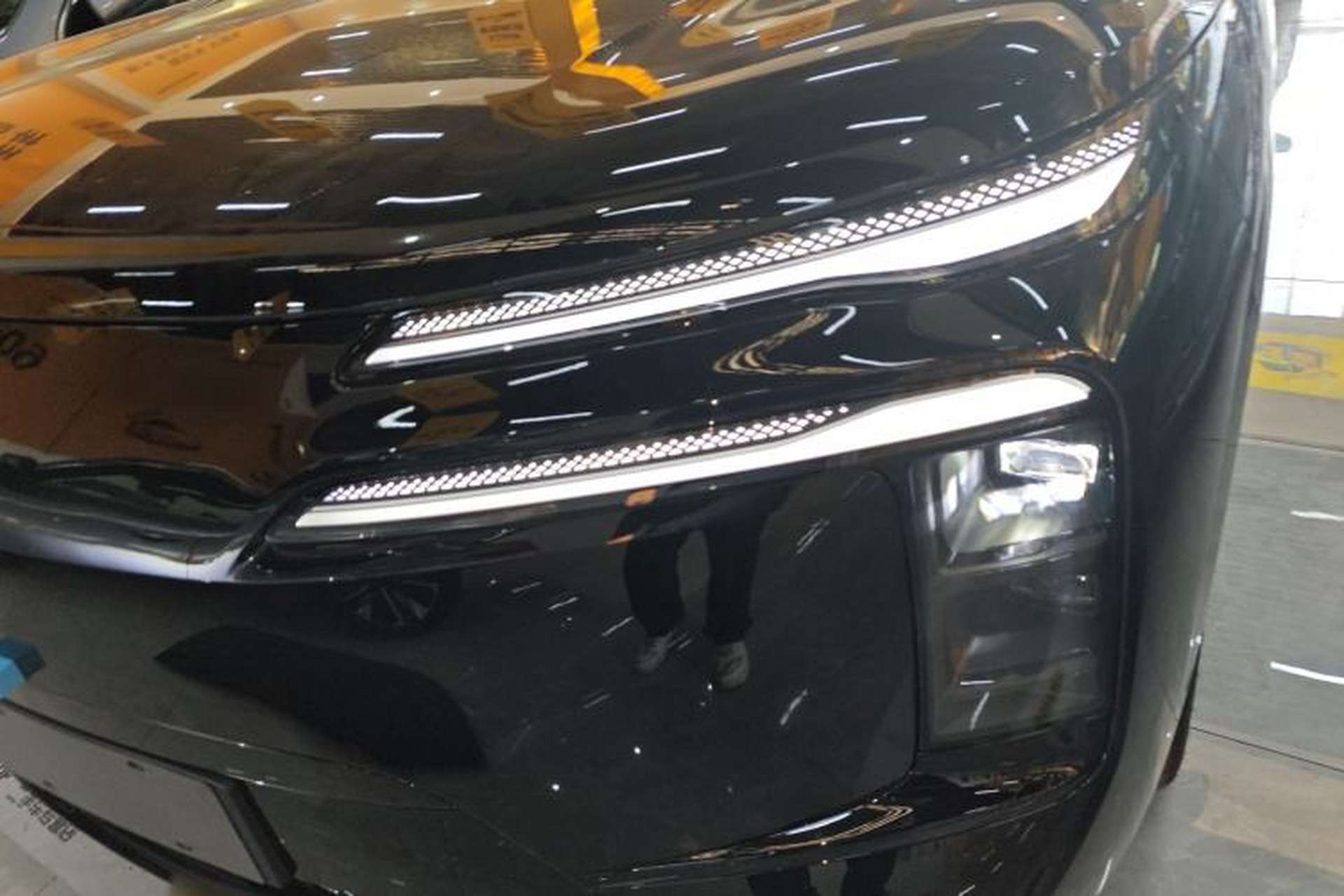 Used Denza N8L 2025 Model Flagship Model Left Front Headlight