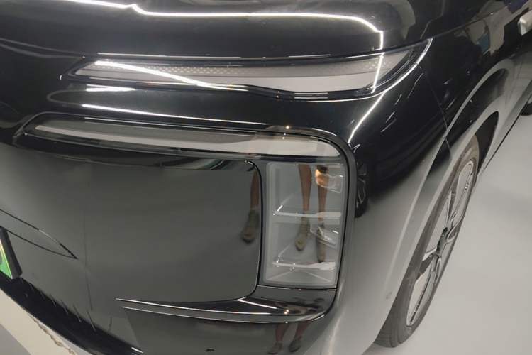 Used Denza N8L 2025 Model Flagship Model Left Front Headlight