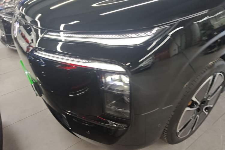 Used Denza N8L 2025 Model Flagship Model Left Front Headlight