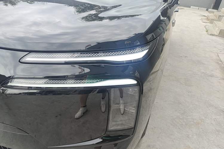 Used Denza N8L 2025 Model Flagship Model Left Front Headlight