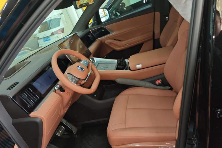 Used Denza N8L 2025 Model Flagship Model Left Front Seat