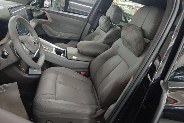 Used Denza N8L 2025 Model Flagship Model Left Front Seat