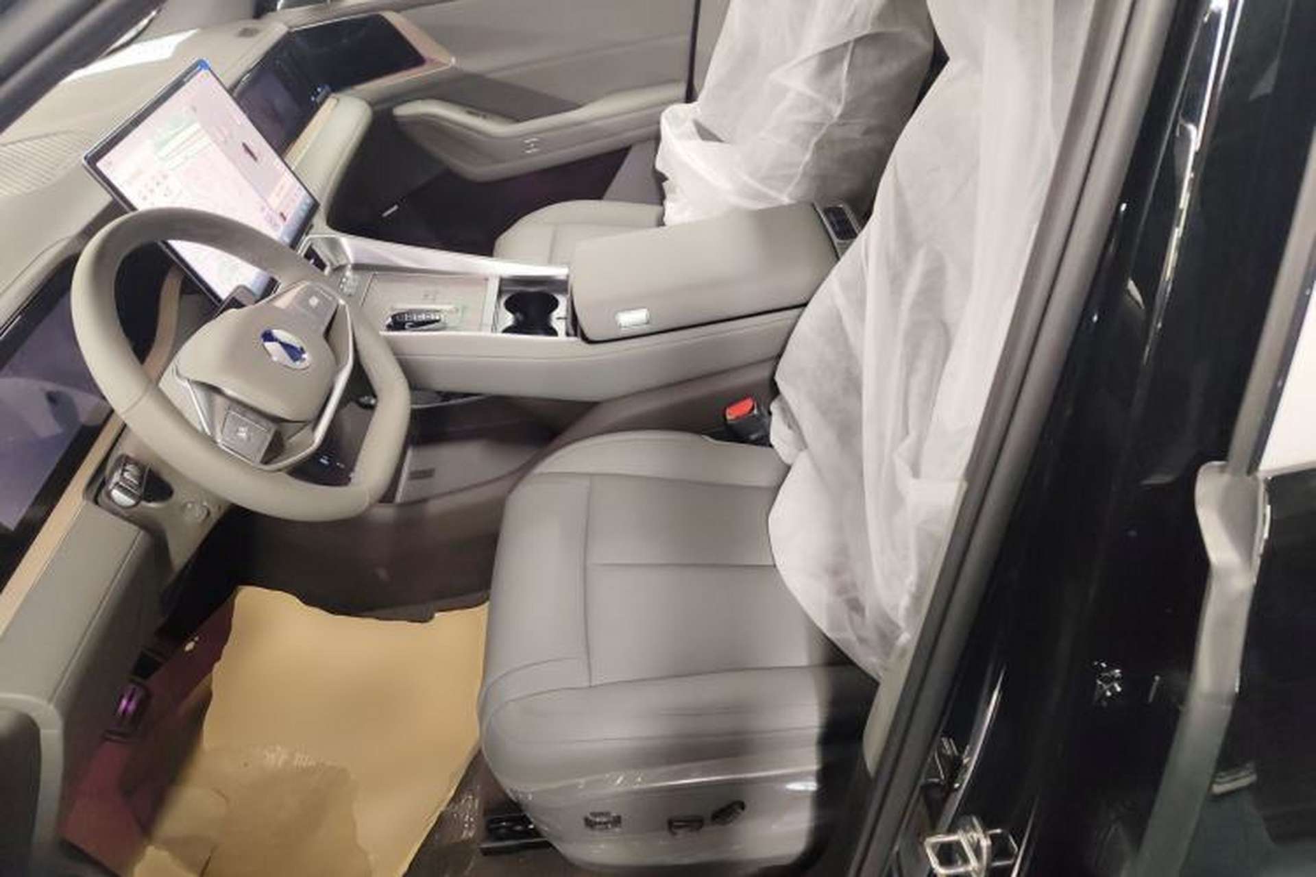 Used Denza N8L 2025 Model Zunrong Model Left Front Seat