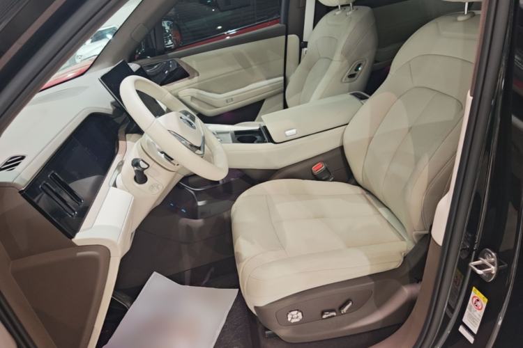 Used Denza N8L 2025 Model Flagship Model Left Front Seat