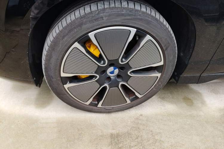 Used Denza N8L 2025 Model Flagship Model Left Front Wheel Hub