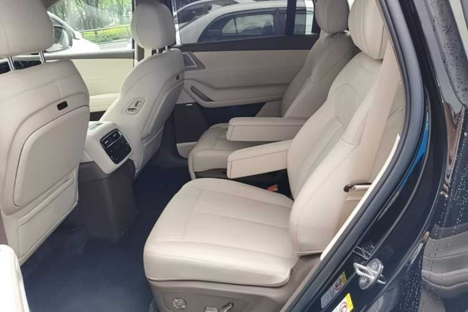 Used Denza N8L 2025 Model Flagship Model Left Rear Seat