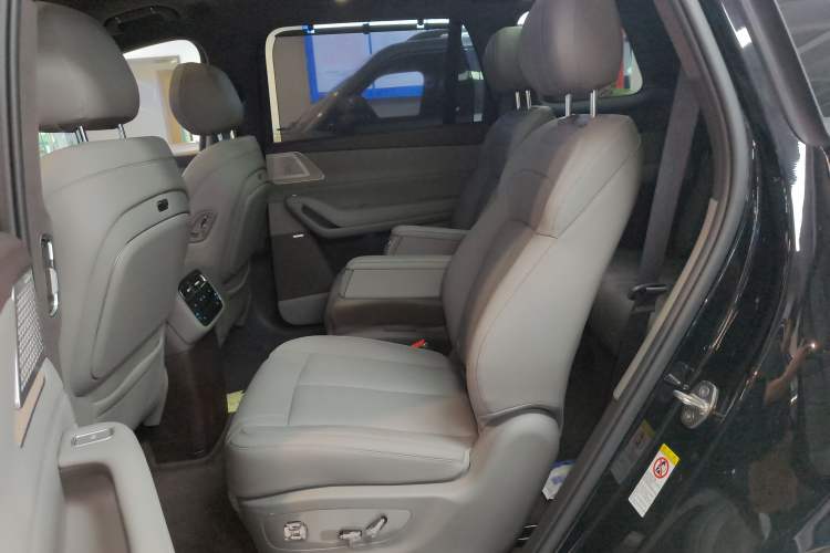 Used Denza N8L 2025 Model Zunrong Model Left Rear Seat