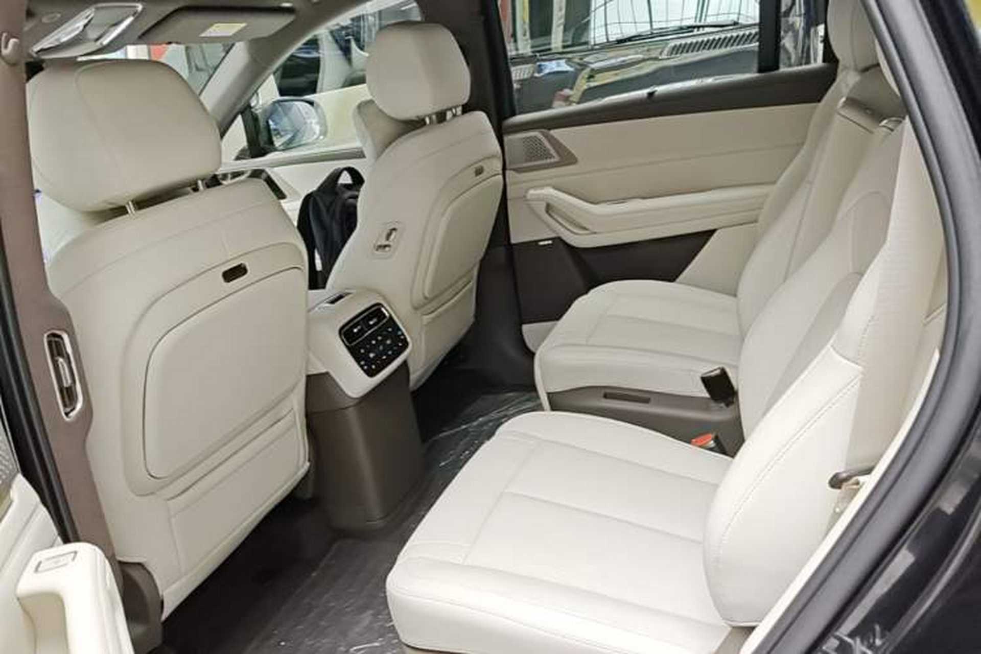 Used Denza N8L 2025 Model Flagship Model Left Rear Seat