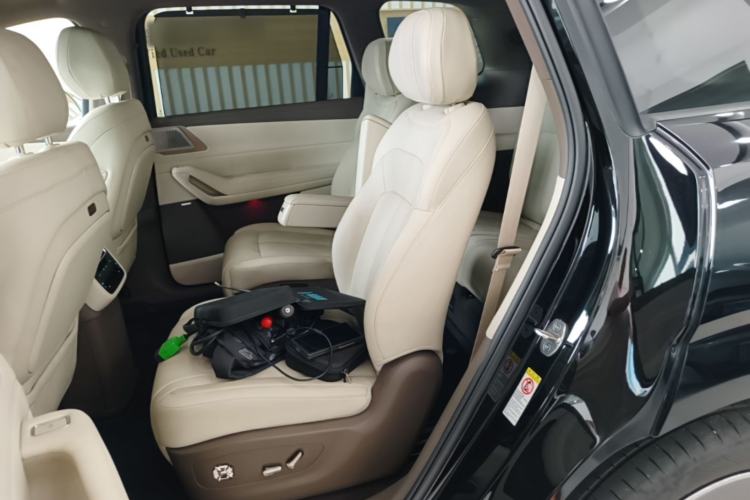 Used Denza N8L 2025 Model Flagship Model Left Rear Seat