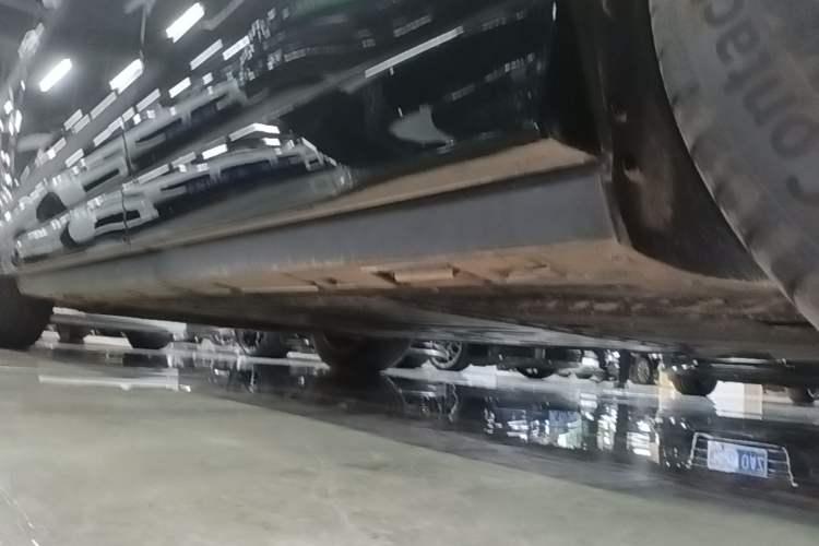 Used Denza N8L 2025 Model Zunrong Model Left Side Sill