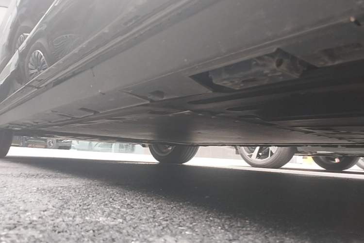 Used Denza N8L 2025 Model Flagship Model Left Side Sill