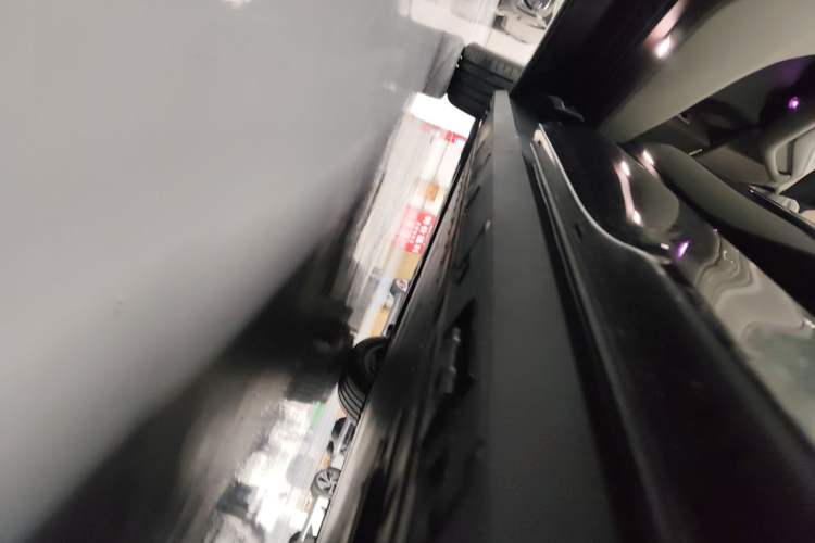 Used Denza N8L 2025 Model Zunrong Model Left Side Sill