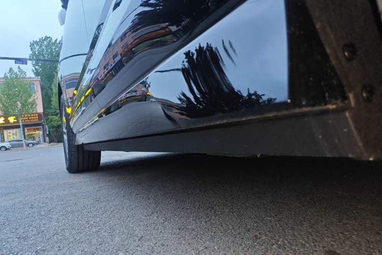Used Denza N8L 2025 Model Zunrong Model Left Side Sill