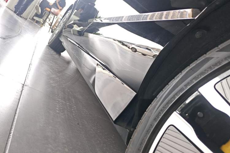 Used Denza N8L 2025 Model Flagship Model Left Side Sill