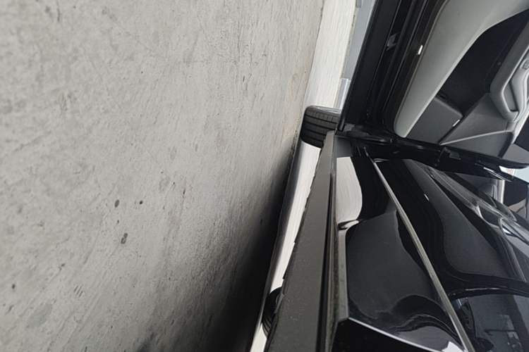 Used Denza N8L 2025 Model Flagship Model Left Side Sill