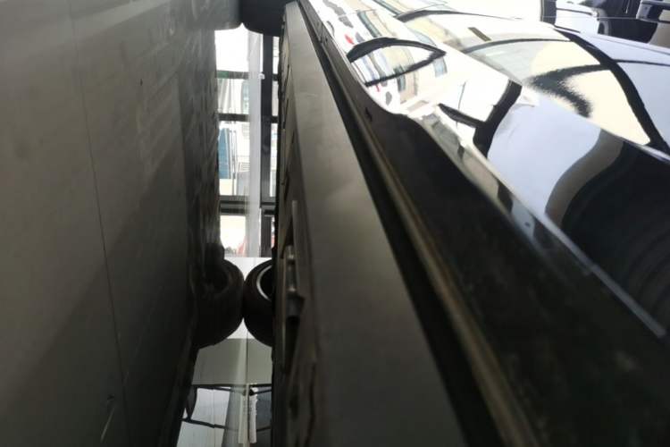 Used Denza N8L 2025 Model Flagship Model Left Side Sill