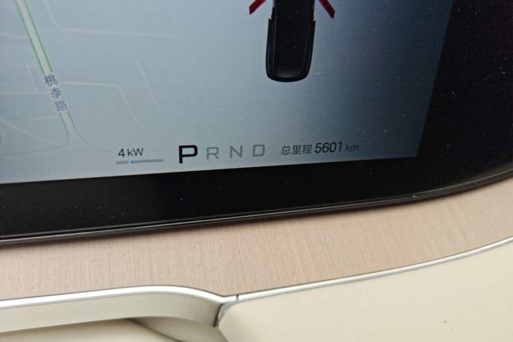 Used Denza N8L 2025 Model Flagship Model Odometer Close Up