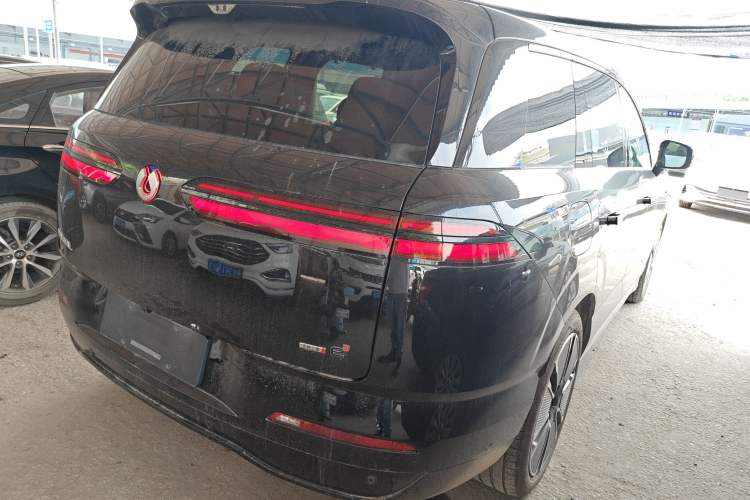 Used Denza N8L 2025 Model Flagship Model Rear Right 45 Deg