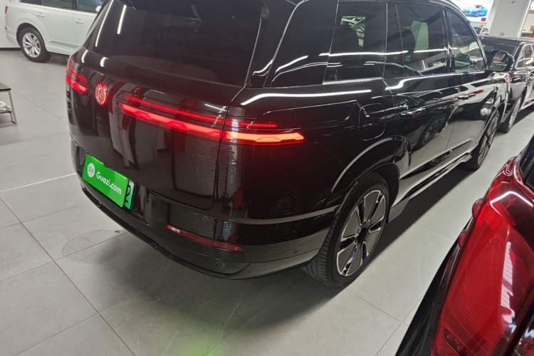 Used Denza N8L 2025 Model Flagship Model Rear Right 45 Deg