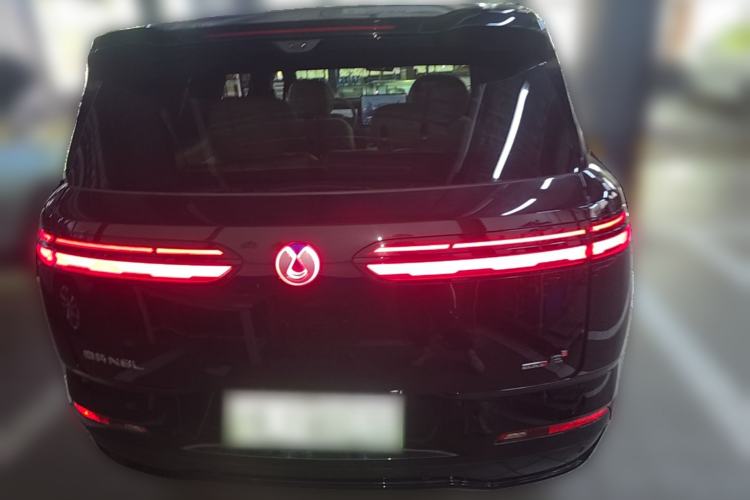 Used Denza N8L 2025 Model Flagship Model Rear