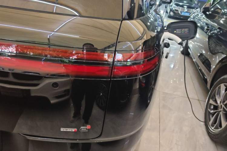 Used Denza N8L 2025 Model Zunrong Model Right Rear Taillight