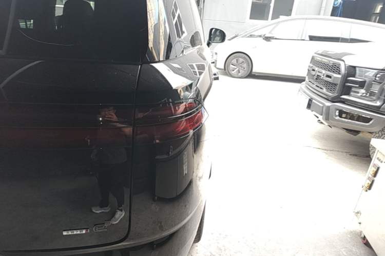 Used Denza N8L 2025 Model Flagship Model Right Rear Taillight