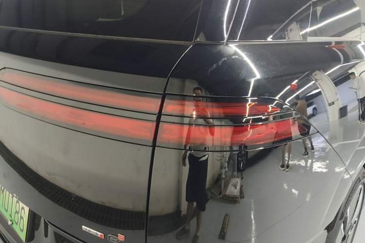 Used Denza N8L 2025 Model Flagship Model Right Rear Taillight