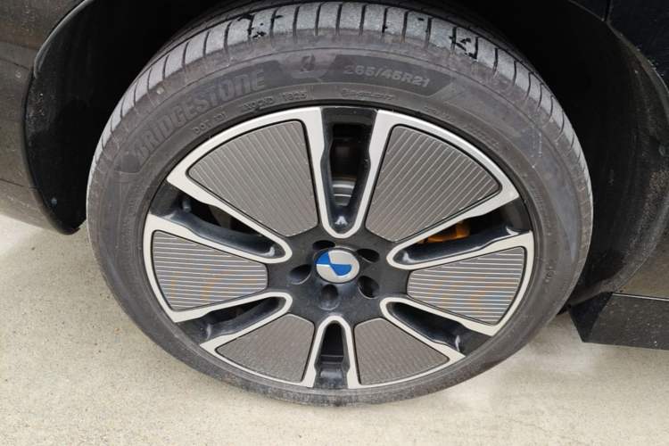 Used Denza N8L 2025 Model Flagship Model Right Rear Wheel Hub
