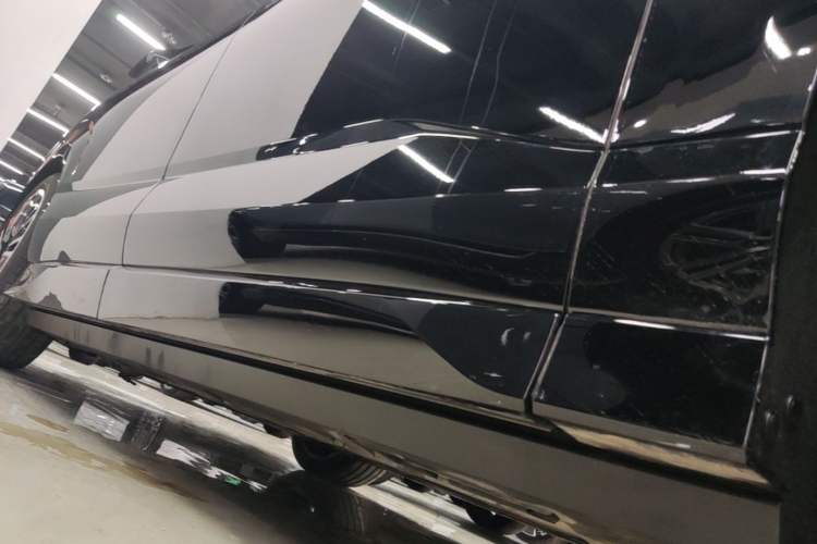 Used Denza N8L 2025 Model Flagship Model Right Side Sill