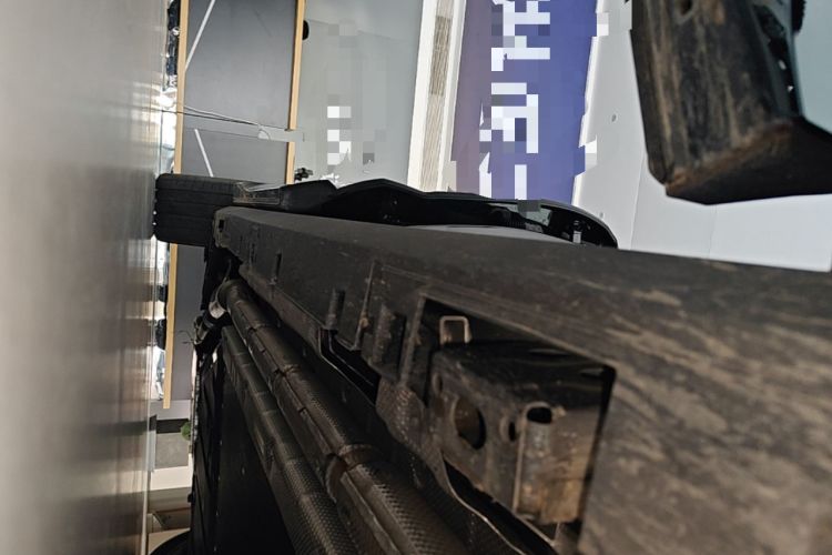 Used Denza N8L 2025 Model Flagship Model Right Side Sill