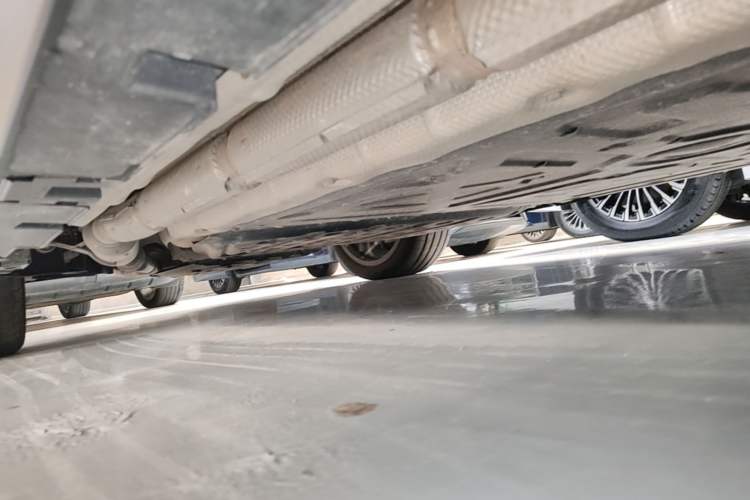 Used Denza N8L 2025 Model Flagship Model Right Side Sill