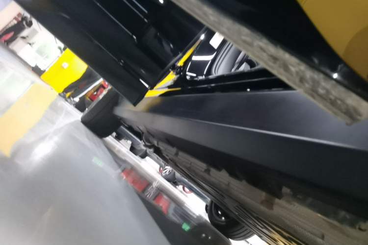 Used Denza N8L 2025 Model Flagship Model Right Side Sill
